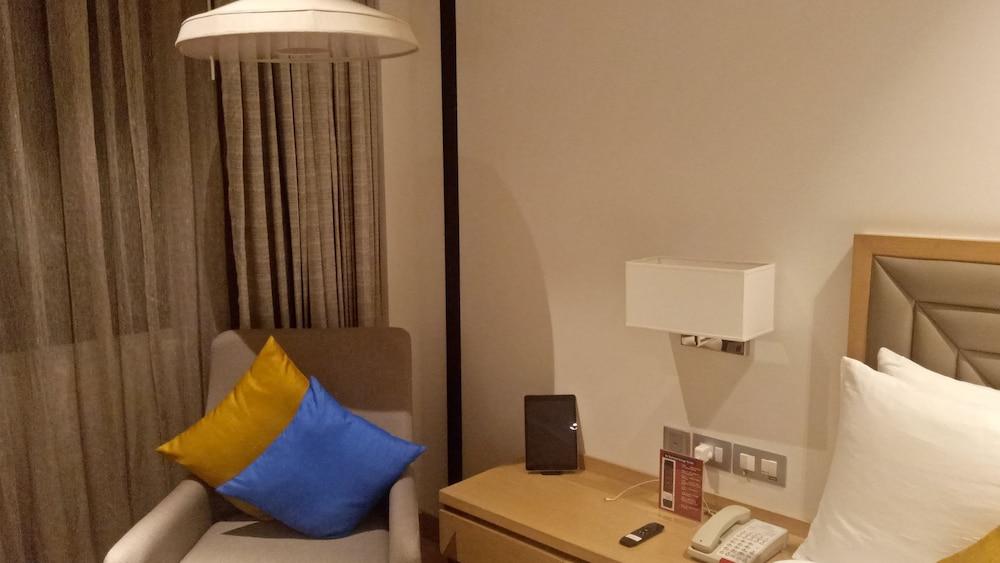 Welcomhotel By Itc Hotels, Racecourse, Coimbatore Extérieur photo A room at the hotel